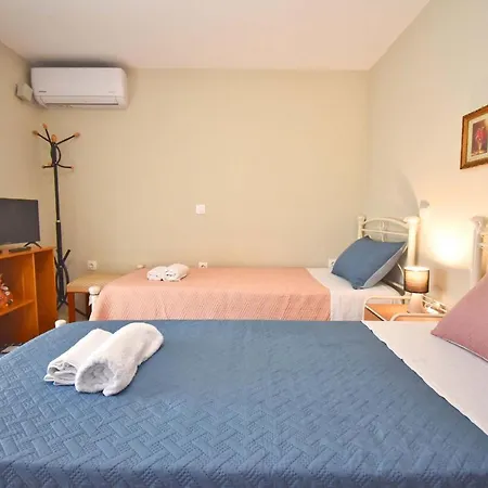 Casa Contessa In Garitsa - High Speed Wifi *