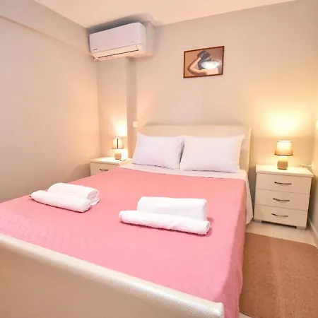 Casa Contessa In Garitsa - High Speed Wifi * Anemomylos